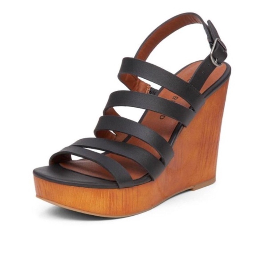 Lucky Brand Marinaa Black Leather Wedge Sandals – Size 8 -- 90s Y2K Chunky Retro
